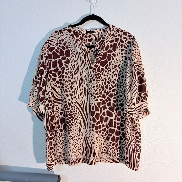 Ann Taylor Tops - Ann Taylor woman’s Animal Print Blouse size XXL puff sleeve sophisticated career